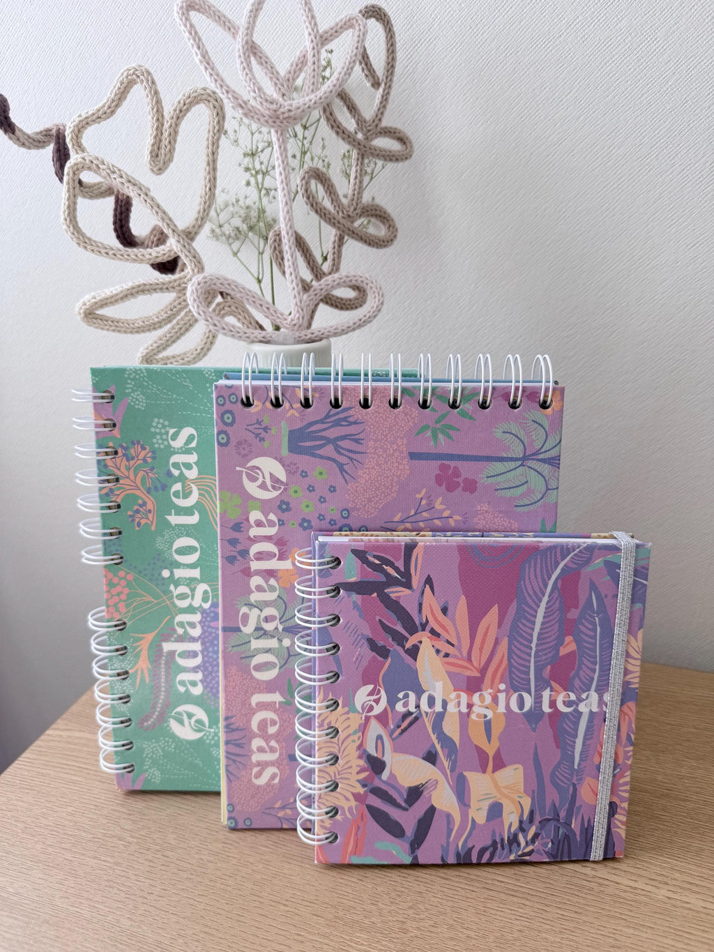 Cuaderno Hecho con Bolsa de Papel Reciclada | Libreta Artesanal Anillada | Notebook Eco Friendly