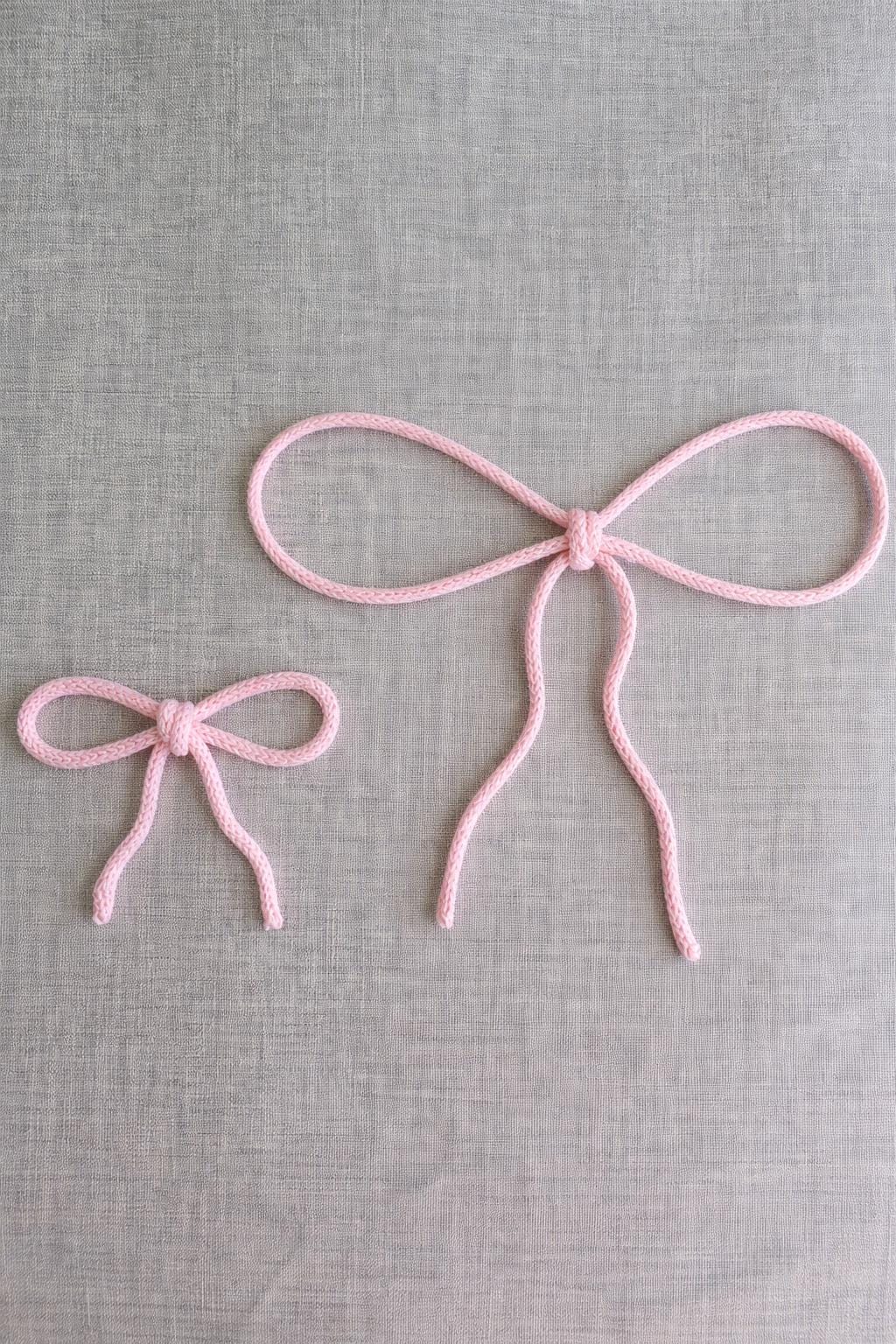 Pack Lazos Decorativos Tricotín Hechos a Mano | Decoración Infantil Minimalista | Regalo Artesan